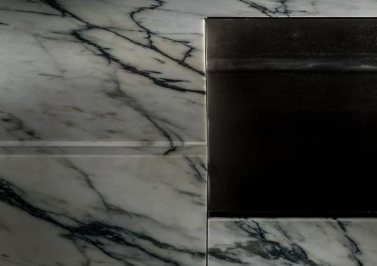 Комод модель Dogma фабрики Henge