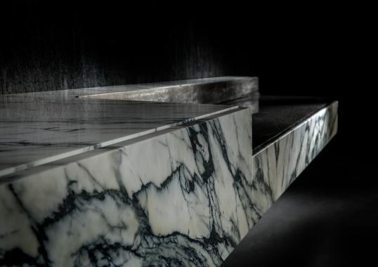 Комод модель Dogma фабрики Henge