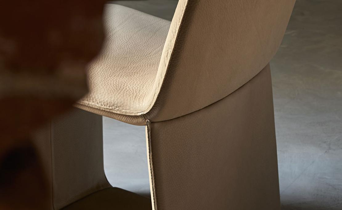 Стул модель Audace фабрики Henge