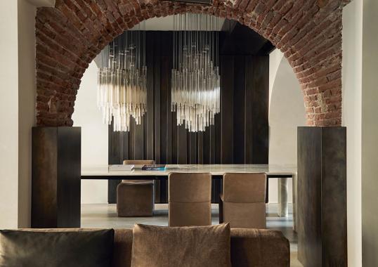 Стул модель Audace фабрики Henge