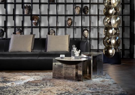 Журнальный стол модель Muse Tall от фабрики Henge