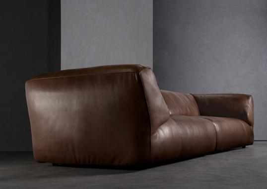 Диван Oblio фабрики Henge - дизайн Танджу Озельгина