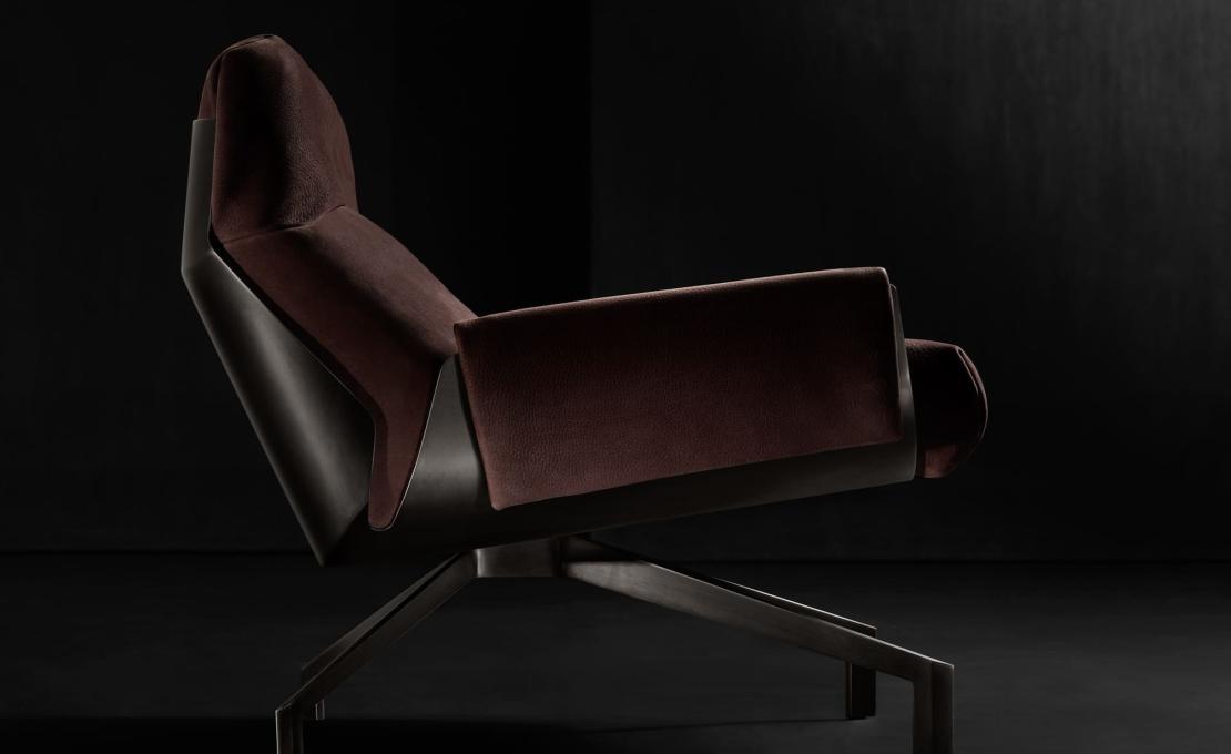 Кресло модель Club 57 фабрики Henge