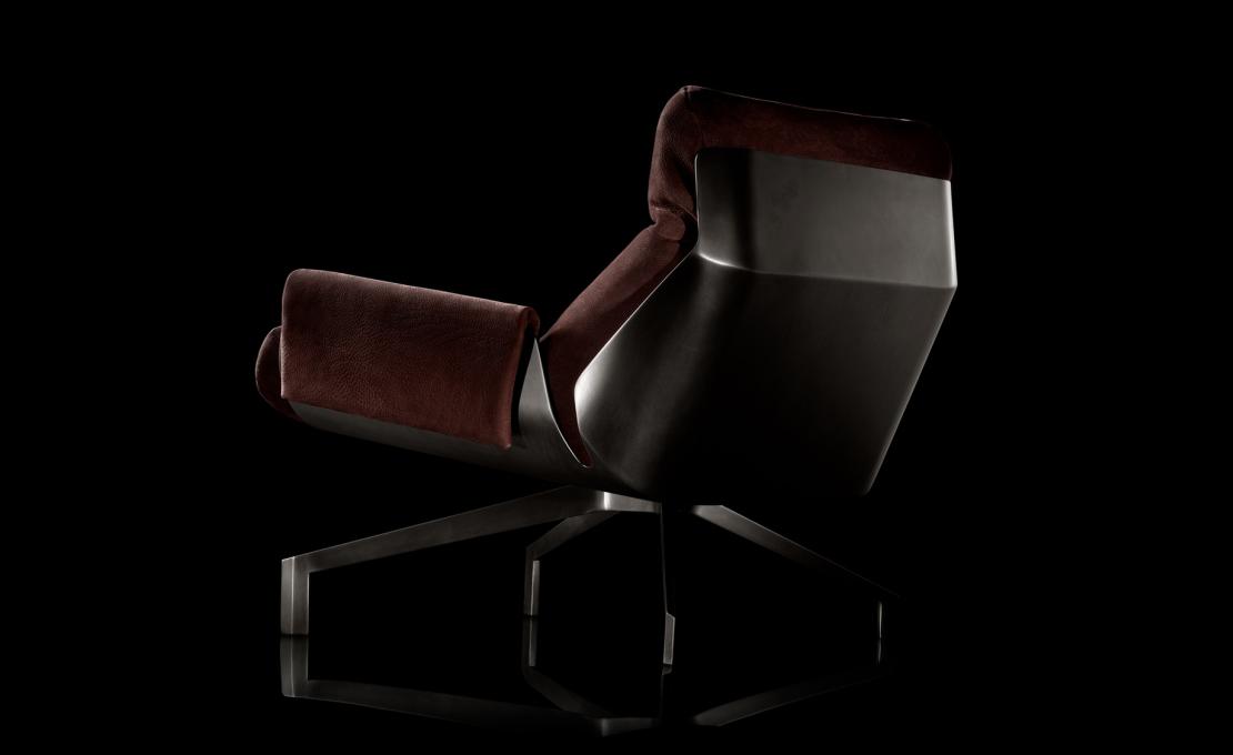 Кресло модель Club 57 фабрики Henge