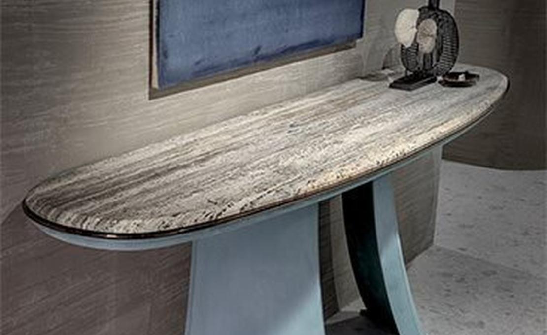 Консоль Damien фабрики Longhi — дизайн Джузеппе Вигано