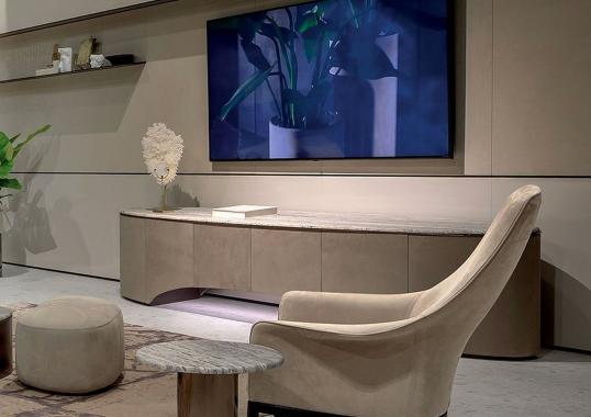 Кресло модель Suzanne фабрики Longhi