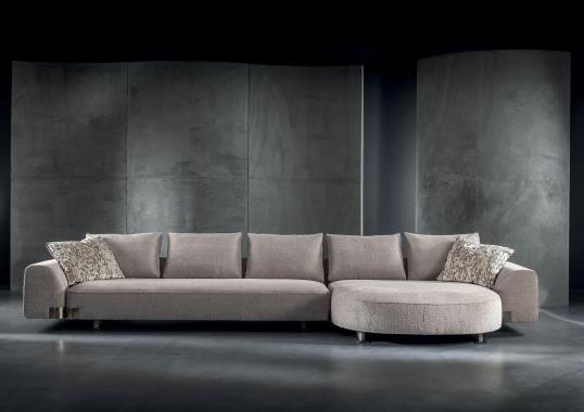 Диван модель Arnold фабрики Longhi