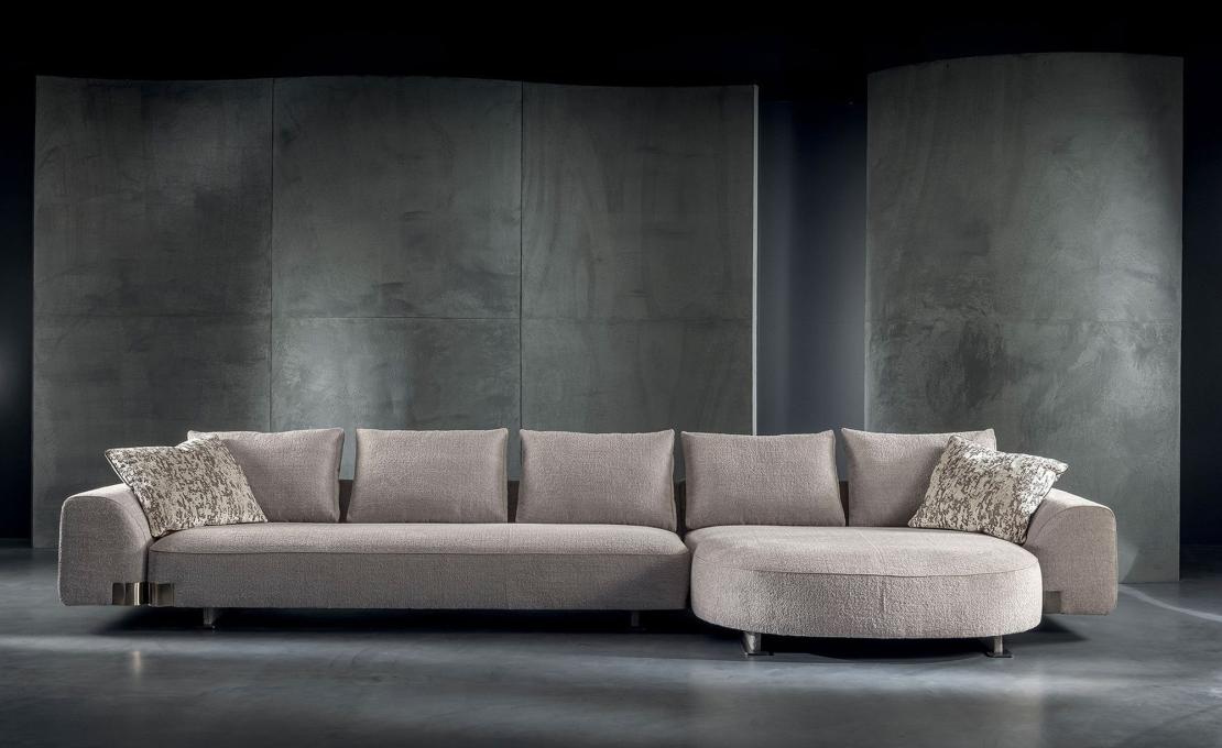 Диван модель Arnold фабрики Longhi