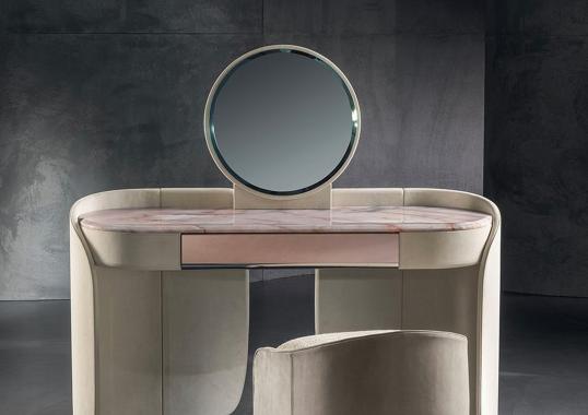Туалетный стол модель Zelda от фабрики Longhi