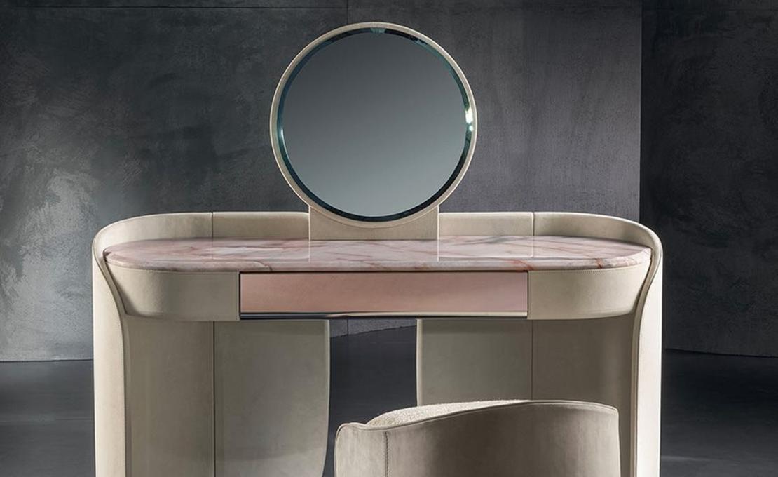Туалетный стол модель Zelda от фабрики Longhi