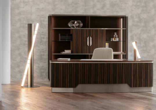 Письменный стол модель Luxor от фабрики Giorgio Collection