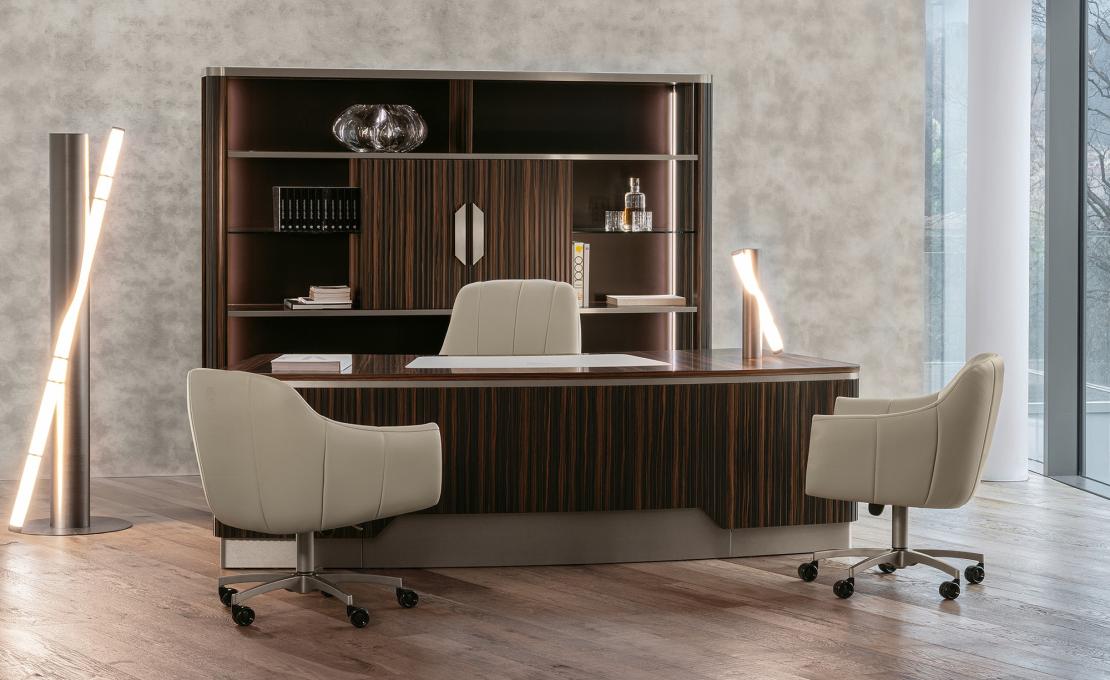 Письменный стол модель Luxor от фабрики Giorgio Collection