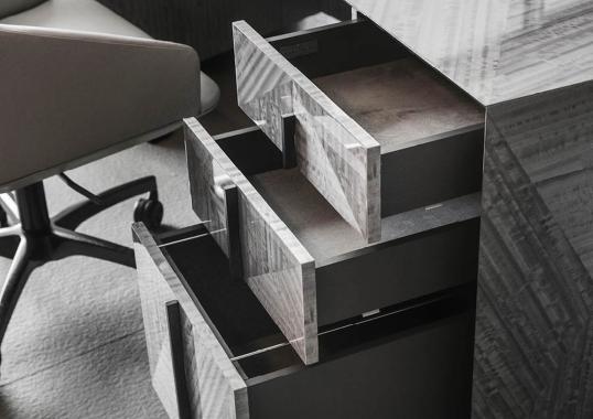 Письменный стол коллекция Moonlight от Giorgio Collection