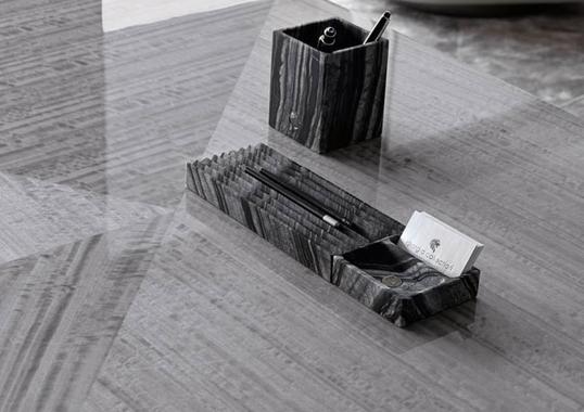 Письменный стол коллекция Moonlight от Giorgio Collection