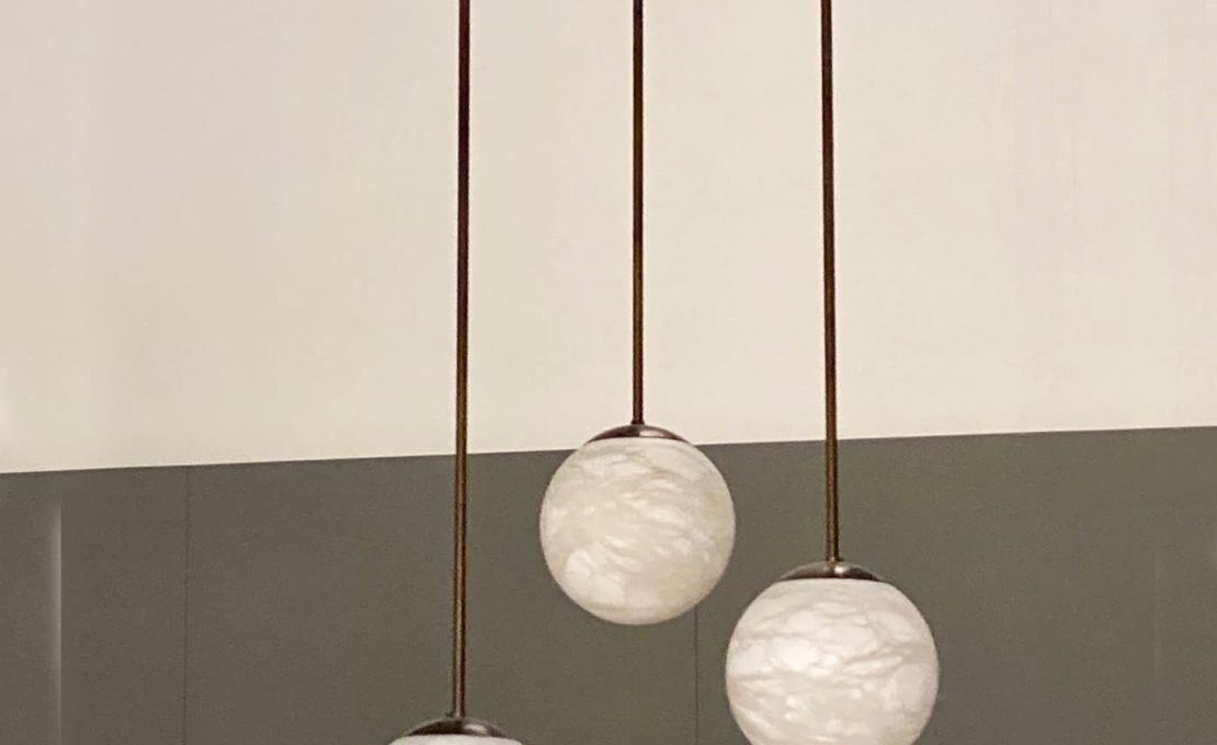 Люстра от фабрики Matlight Milano модель Maxi Alabaster Moon