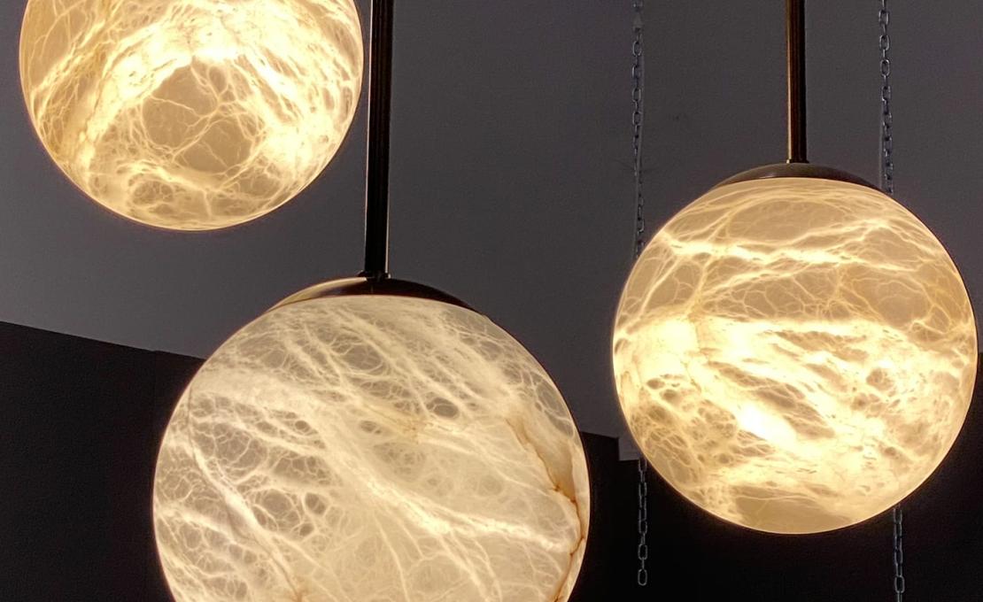 Люстра от фабрики Matlight Milano модель Maxi Alabaster Moon