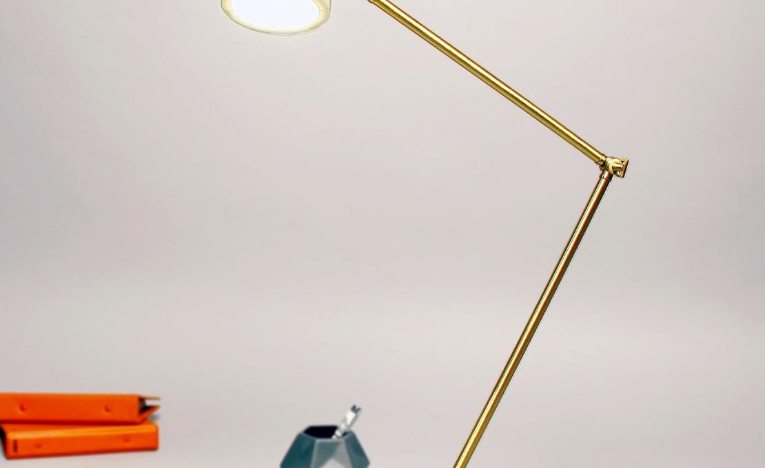 Настольная лампа от фабрики Matlight Milano модель Flamingo