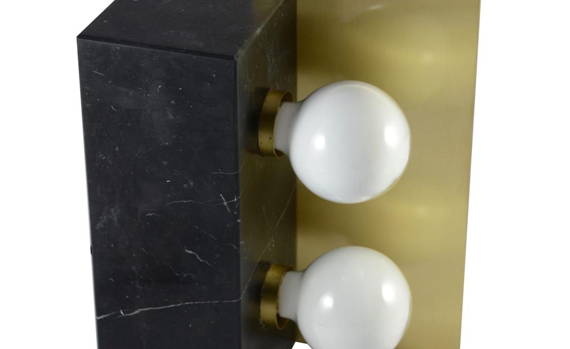 Настольная лампа от фабрики Matlight Milano модель Cubus