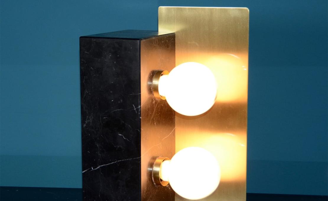 Настольная лампа от фабрики Matlight Milano модель Cubus