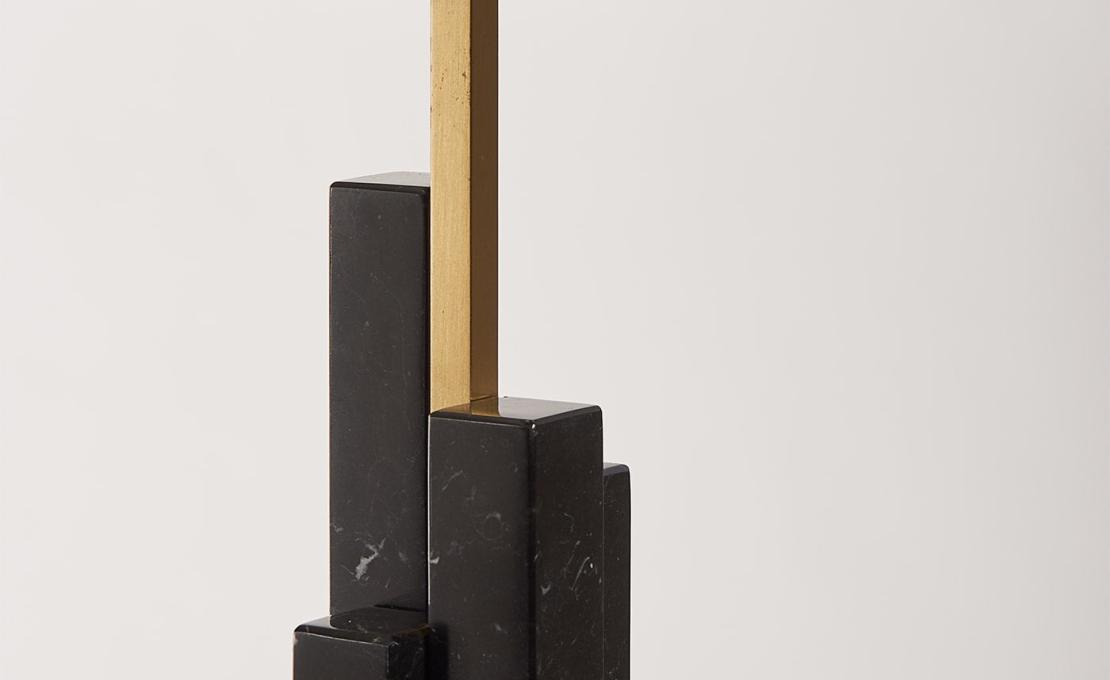 Настольная лампа от фабрики Matlight Milano модель Vintage Skyline