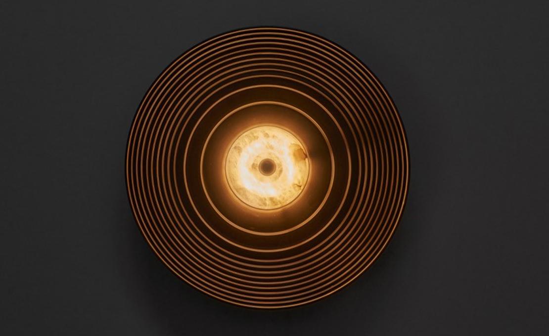 Настенный светильник от фабрики Matlight Milano модель Gong