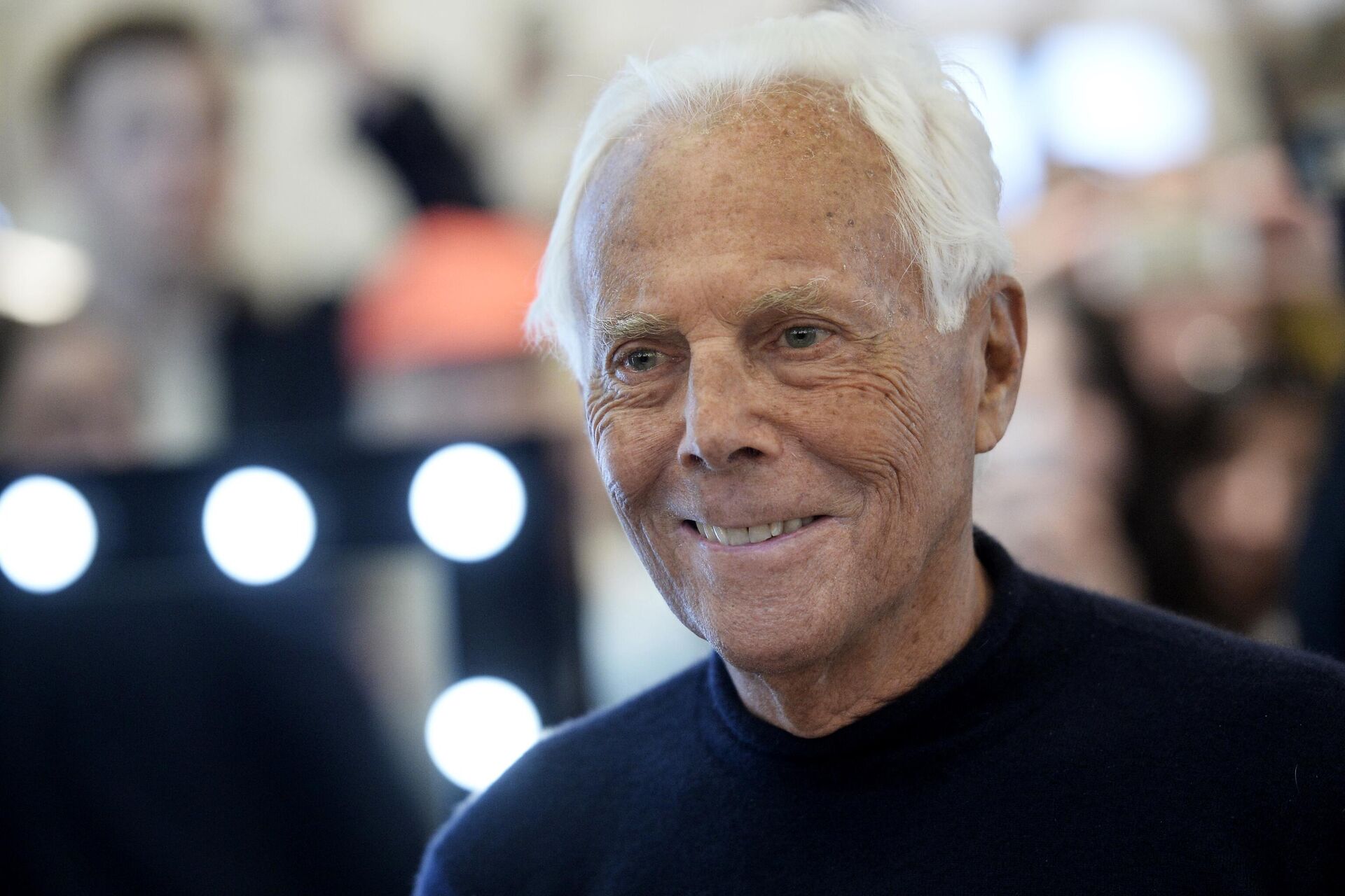 Дизайнеры создатели коллекций фабрики Armani Casa