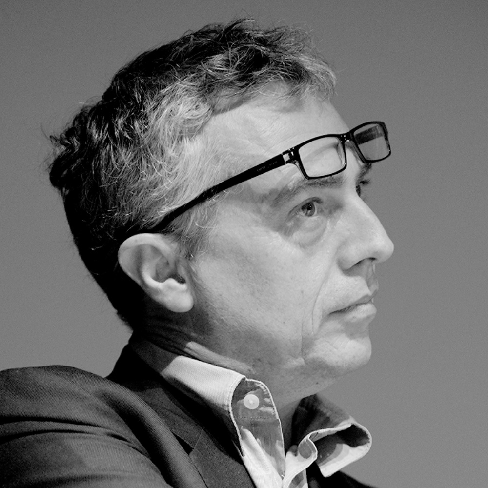 Дизайнеры создатели коллекций фабрики Annibale Colombo