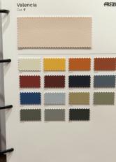 Фотографии образцов отделок и возможных цветов фабрики Frezza