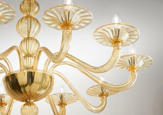 Люстра модель Asia от фабрики Mace