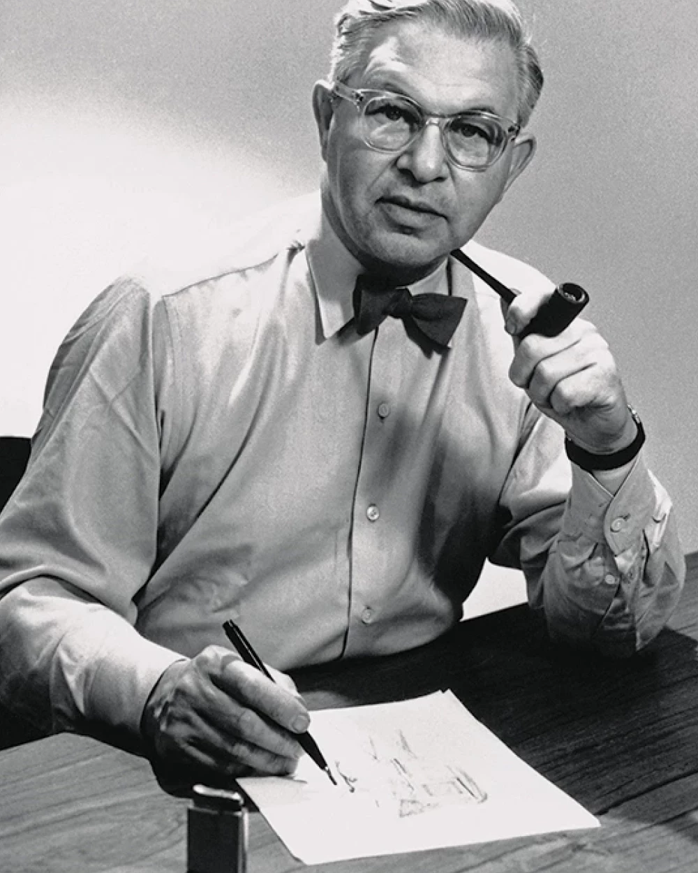 Дизайнеры создатели коллекций фабрики Louis Poulsen