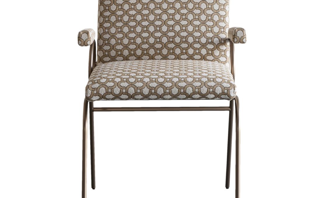 Стул от фабрики Minotti Collezioni модель Bloom