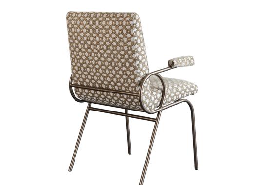 Стул от фабрики Minotti Collezioni модель Bloom