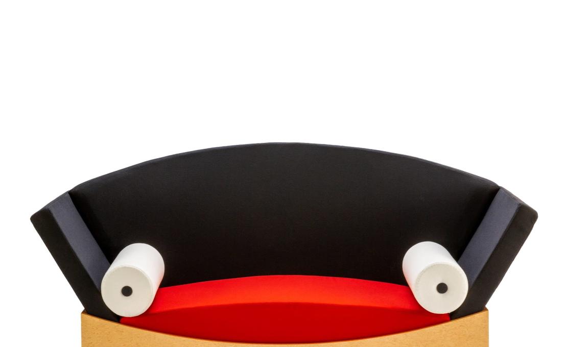 Диван от фабрики Poltronova модель Mitzi 