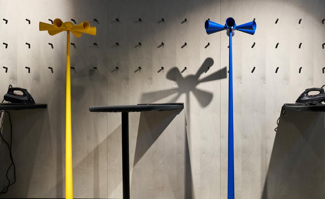 Торшер от фабрики Poltronova модель Cessato Allarme Yellow 