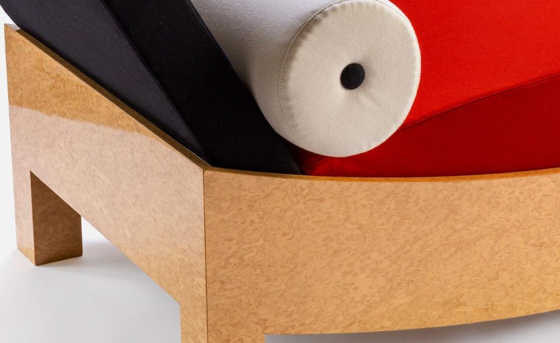 Диван от фабрики Poltronova модель Mitzi 