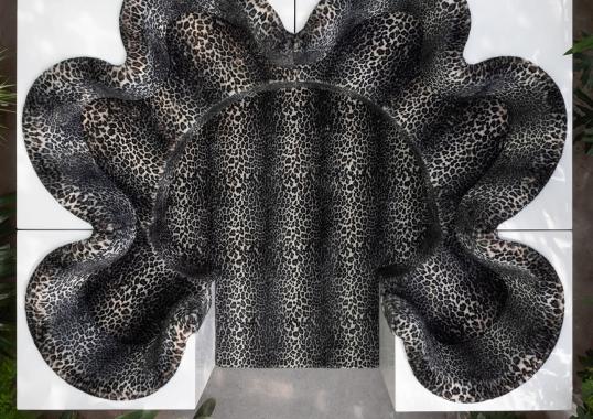 Диван от фабрики Poltronova модель Safari 