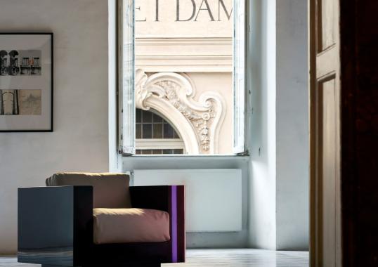 Кресло от фабрики Poltronova модель Saratoga 