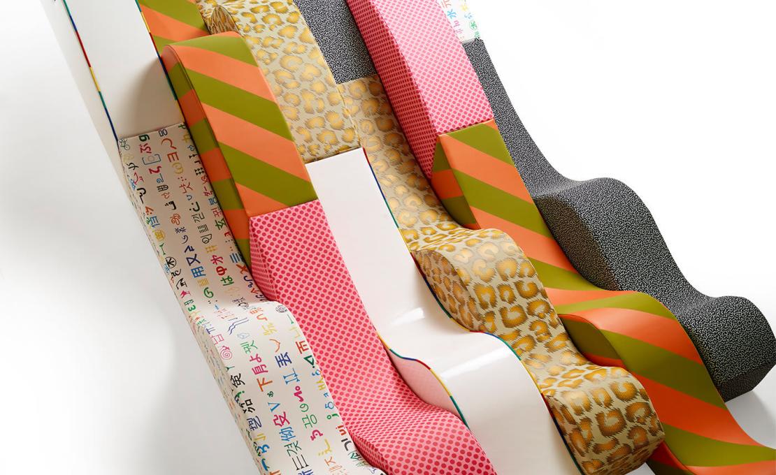 Диван от фабрики Poltronova модель Superonda Babele Decoded 