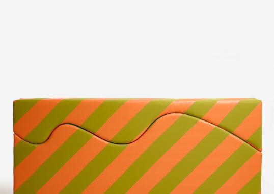 Диван от фабрики Poltronova модель Superonda Stripes 