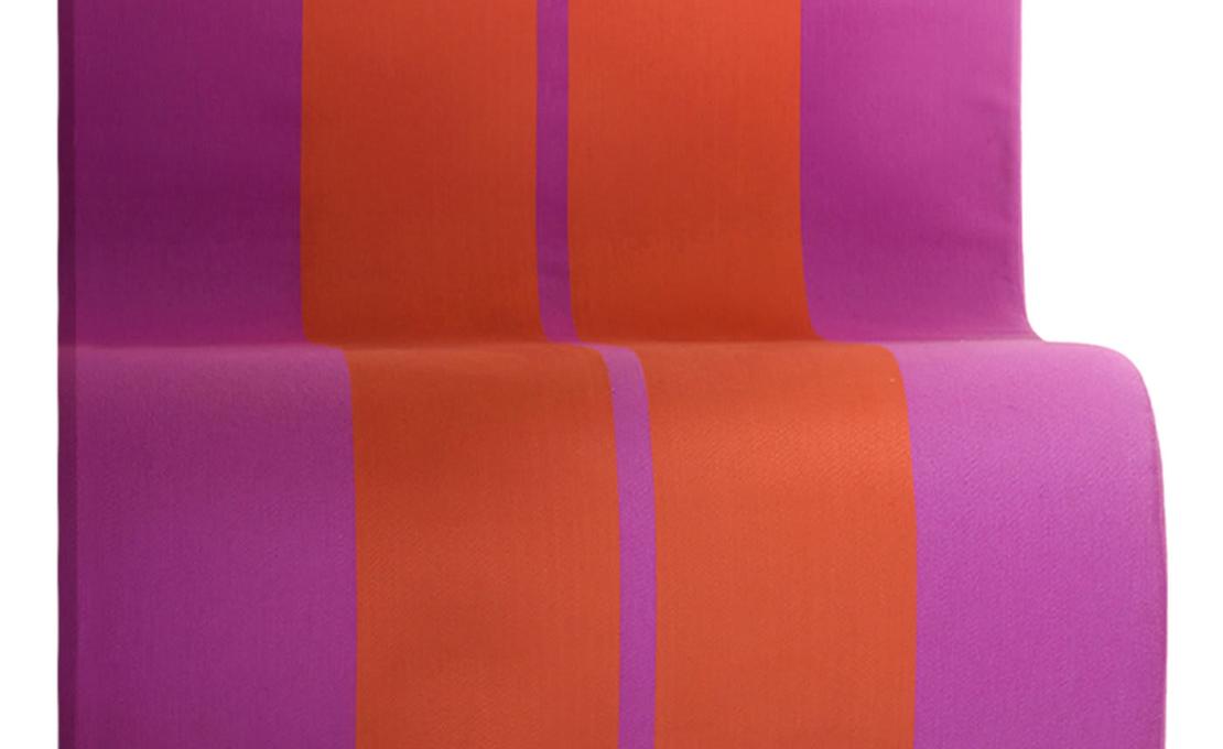 Кресло для отдыха от фабрики Poltronova модель Sofo Purple and Red