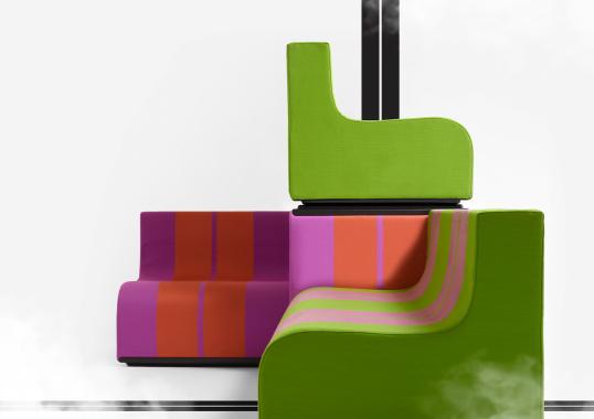 Кресло для отдыха от фабрики Poltronova модель Sofo Green and Pink