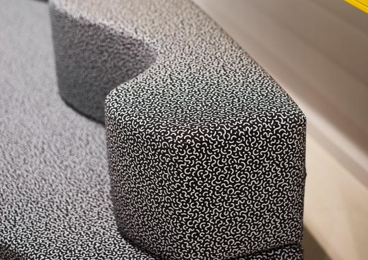 Диван от фабрики Poltronova модель Superonda No-Stop 