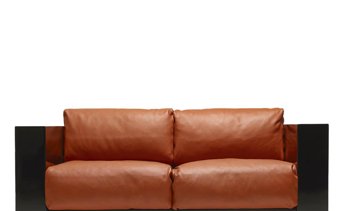 Диван от фабрики Poltronova модель Saratoga 