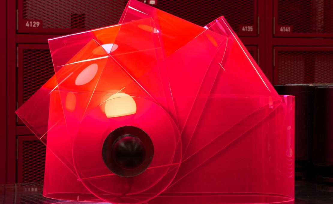 Настольная лампа от фабрики Poltronova модель Gherpe Red