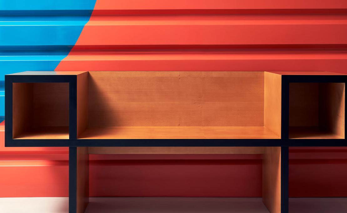 Буфет от фабрики Poltronova модель Canton Bench 