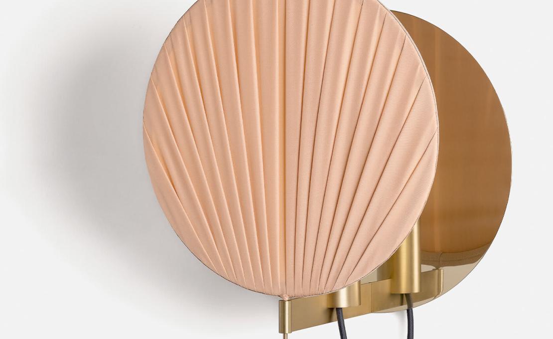 Настенный светильник от фабрики Servomuto модель Guinea 