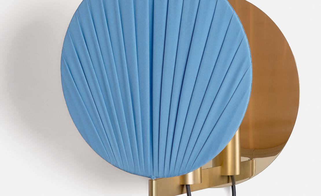 Настенный светильник от фабрики Servomuto модель Guinea Azure