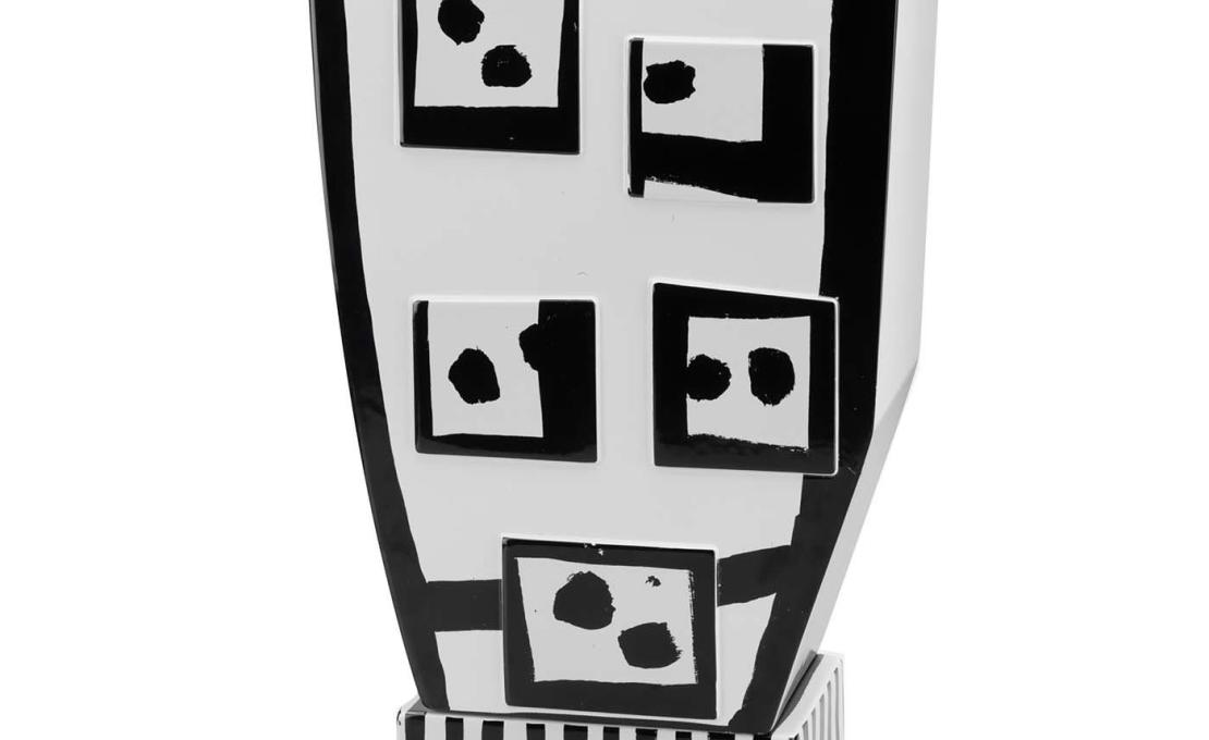 Декоративная Ваза от фабрики Memphis модель Dado 