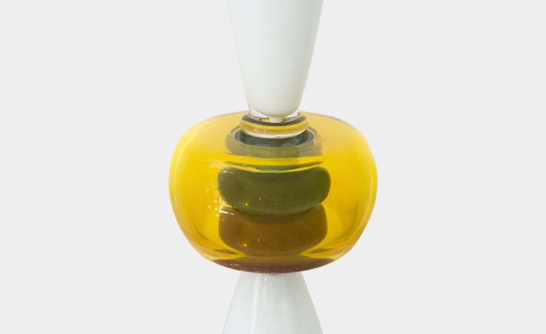 Декоративная Ваза от фабрики Memphis модель Neobule 