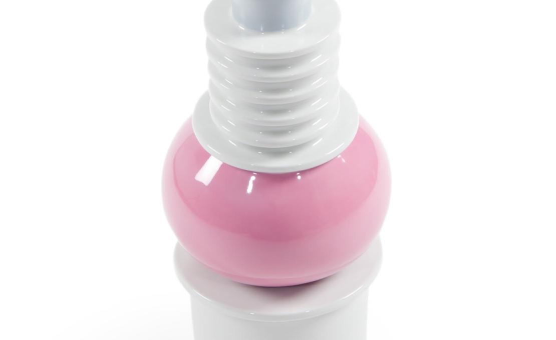 Декоративная Ваза от фабрики Memphis модель Nilo 